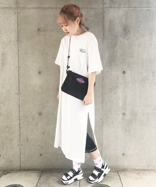 Candy Stripper（キャンディストリッパー）の「【WEB限定】BRAVE DINOSAUR MAXI ワンピース（ワンピース・レディース・ベージュ/ヘザーグレー/オフホワイト/ブラック・2）」の11枚目の写真