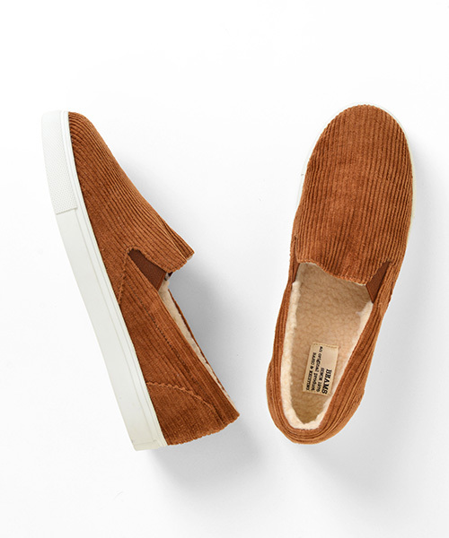 Ray BEAMS(レイビームス)の「【sweet 11月号 掲載】Ray BEAMS / コーデュロイ スリッポン(スニーカー・レディース・アイボリー/ブラウン/ネイビー・22/24/25/23)」の1枚目の写真