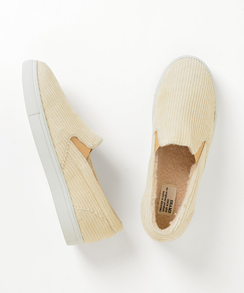 Ray BEAMS(レイビームス)の「【sweet 11月号 掲載】Ray BEAMS / コーデュロイ スリッポン(スニーカー・レディース・アイボリー/ブラウン/ネイビー・22/24/25/23)」の2枚目の写真