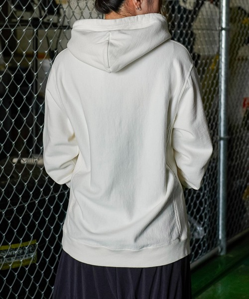 GORDON MILLER(ゴードンミラー)の「GORDON MILLER(ゴードンミラー) HEAVYWEIGHT SWEAT PARKA (ヘビーウェイトスウェットパーカー)(パーカー・メンズ・ホワイト/ヘザーチャコール/ダークネイビー・L/M/S)」の15枚目の写真