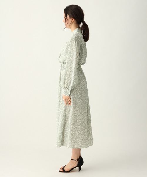 A part by（アパートバイ）の「P2トーンフラワーワンピース 910426（シャツワンピース・レディース・ベージュ系その他/グリーン系その他/ブルー系その他・FREE）」の15枚目の写真