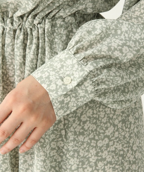 A part by（アパートバイ）の「P2トーンフラワーワンピース 910426（シャツワンピース・レディース・ベージュ系その他/グリーン系その他/ブルー系その他・FREE）」の18枚目の写真