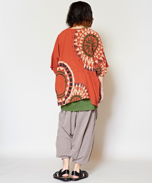 チャイハネ(チャイハネ)の「【チャイハネ】yul ノマデスMEN'Sビッグシルエットトップス インナータンクトップ付き(アンサンブル・メンズ・ホワイト/ブラック/パープル/オレンジ・FREE)」の15枚目の写真