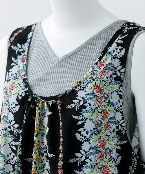 MILKFED.(ミルクフェド)の「FLORAL 2WAY DRESS(ワンピース・レディース・レッド/ネイビー/ブラック・ONE SIZE)」の11枚目の写真