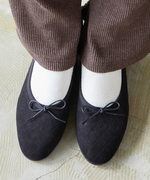 JELLY BEANS（ジェリービーンズ）の「インナーファーバレエシューズ【Made in Japan】(112-26014)JELLY BEANS(ジェリービーンズ)（バレエシューズ・レディース・ブラック/レオパード/カーキ/キャメル・24/23.5/24.5/22.5/23）」の2枚目の写真