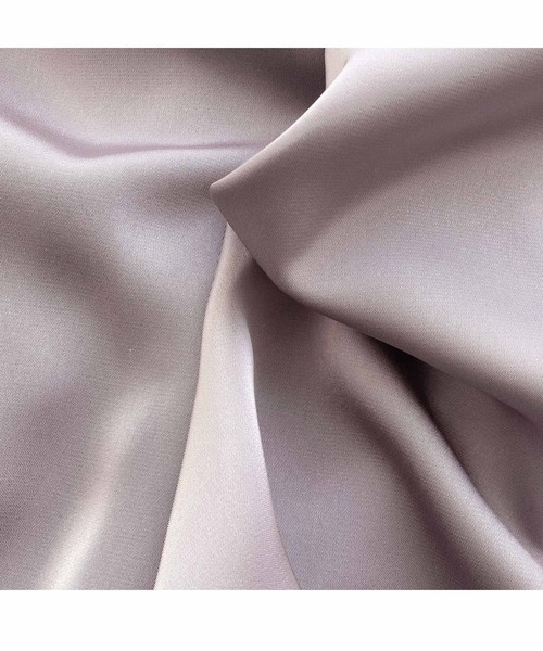 RUIRUE BOUTIQUE（ルイルエブティック）の「ウエーブタックパール　デザイントップス長袖ブラウス ｜ 長袖 ボリュームスリーブ フレアスリーブ トップス 体型カバー オフィスカジュアル 通勤服 華やか パール ブラウス（シャツ/ブラウス・レディース・オフホワイト/ベージュ/ブルー/ブラック/ゴールド/グリーン/ラベンダー/チャコールグレー・LL/S/M/L/5L/4L/3L）」の10枚目の写真