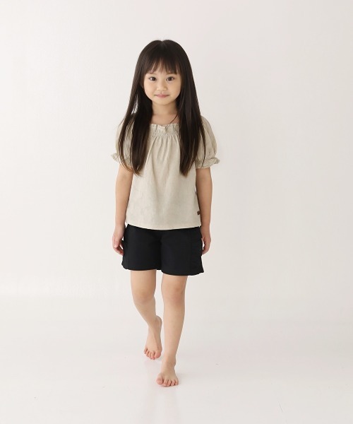 Rora(ローラ)の「アンバー トップス(2color)(Tシャツ/カットソー・キッズ・ホワイト/ベージュ・100/110/120/130/140)」の2枚目の写真