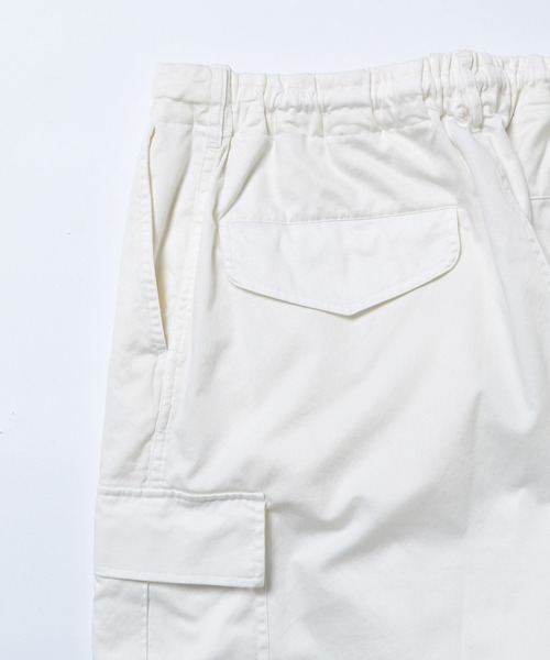 ADAM ET ROPE'(アダムエロペ)の「4Dコットンワイドカーゴパンツ(カーゴパンツ・メンズ・ホワイト/グレー系その他・M/L)」の6枚目の写真