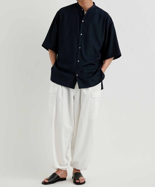 ADAM ET ROPE'(アダムエロペ)の「4Dコットンワイドカーゴパンツ(カーゴパンツ・メンズ・ホワイト/グレー系その他・M/L)」の13枚目の写真