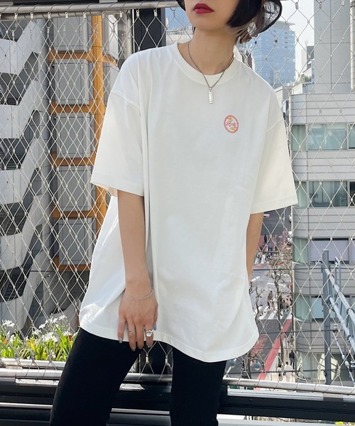 PAGEBOY（ページボーイ）の「WEB限定アイテム / ABEchanイラストTシャツ（Tシャツ/カットソー・レディース・ブラック/オフホワイト/ブルー系その他/チャコール・FREE）」の5枚目の写真