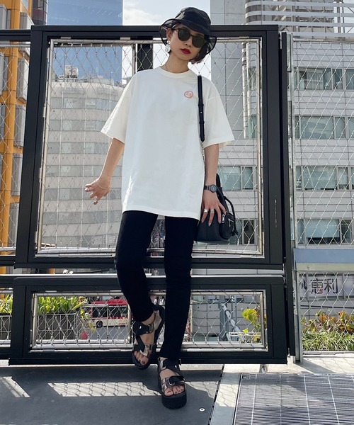 PAGEBOY（ページボーイ）の「WEB限定アイテム / ABEchanイラストTシャツ（Tシャツ/カットソー・レディース・ブラック/オフホワイト/ブルー系その他/チャコール・FREE）」の9枚目の写真