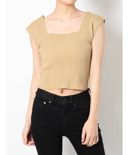 MURUA（ムルーア）の「バックオープンアシメニットタンク（ニット/セーター・レディース・ホワイト/ブラック/グリーン/ベージュ・FREE）」の10枚目の写真