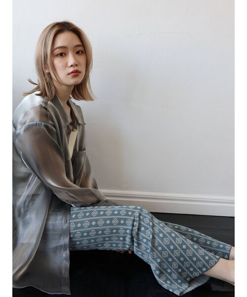 MURUA（ムルーア）の「バックオープンアシメニットタンク（ニット/セーター・レディース・ホワイト/ブラック/グリーン/ベージュ・FREE）」の16枚目の写真