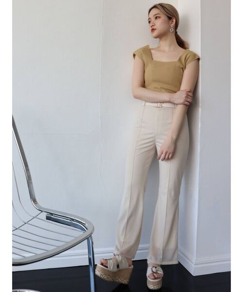 MURUA（ムルーア）の「バックオープンアシメニットタンク（ニット/セーター・レディース・ホワイト/ブラック/グリーン/ベージュ・FREE）」の19枚目の写真