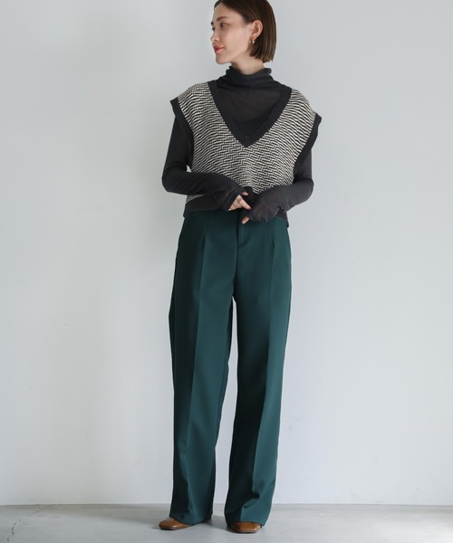 select MOCA（セレクトモカ）の「2021 AW Vネック柄ガーター編みショートベスト（ベスト・レディース・ブラック/ブラウン/カーキ・FREE）」の5枚目の写真