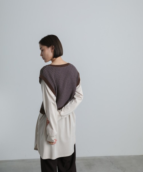 select MOCA（セレクトモカ）の「2021 AW Vネック柄ガーター編みショートベスト（ベスト・レディース・ブラック/ブラウン/カーキ・FREE）」の18枚目の写真