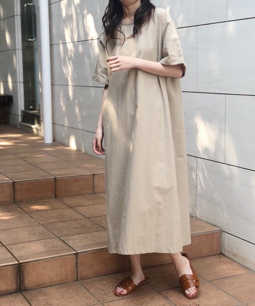 Banner Barrett（バナーバレット）の「【通販限定】コットンロングワンピース（ワンピース・レディース・ブラック/ベージュ/イエロー・38）」の4枚目の写真