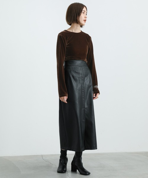 select MOCA(セレクトモカ)の「2021 AW ストレッチベロアカットソー(Tシャツ/カットソー・レディース・ブラウン/ライトグリーン/キャメル・FREE)」の19枚目の写真