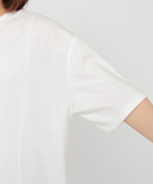 ikka（イッカ）の「Kisa コラボバックプリントT（Tシャツ/カットソー・レディース・ブラック/オフホワイト・L/S/M）」の5枚目の写真