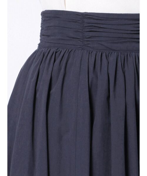 LAGUNAMOON（ラグナムーン）の「サーキュラ-ギャザーフレアーマキシスカート（スカート・レディース・ネイビー/ホワイト/グリーン系その他・SMALL/MEDIUM）」の7枚目の写真