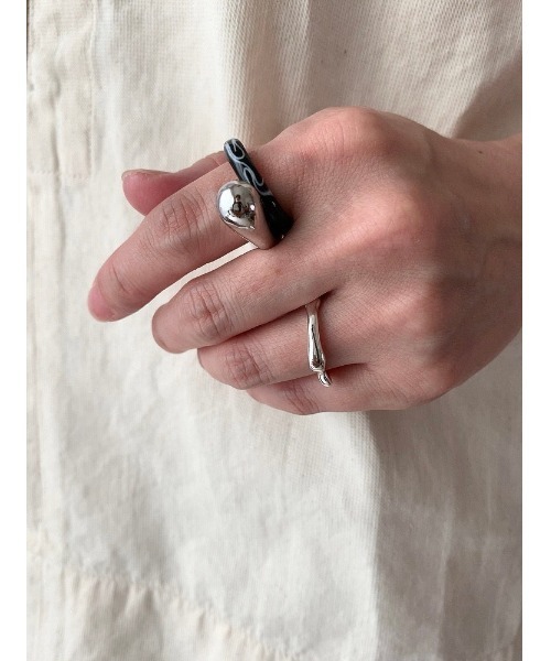 mou(モウ)の「トップカラークリアリング(リング・レディース・シルバー/ゴールド/ブラウン/イエロー/ピンク/ブラック/ホワイト/ホワイト系その他・FREE)」の13枚目の写真