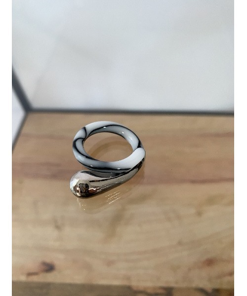 mou(モウ)の「トップカラークリアリング(リング・レディース・シルバー/ゴールド/ブラウン/イエロー/ピンク/ブラック/ホワイト/ホワイト系その他・FREE)」の21枚目の写真