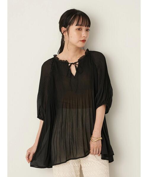 earth music&ecology(アースミュージックアンドエコロジー)の「シフォンプリーツ2wayブラウス *(シャツ/ブラウス・レディース・ブラック/アイボリー/ミント/ドット/ライトベージュ/ブラック系その他5・FREE)」の8枚目の写真