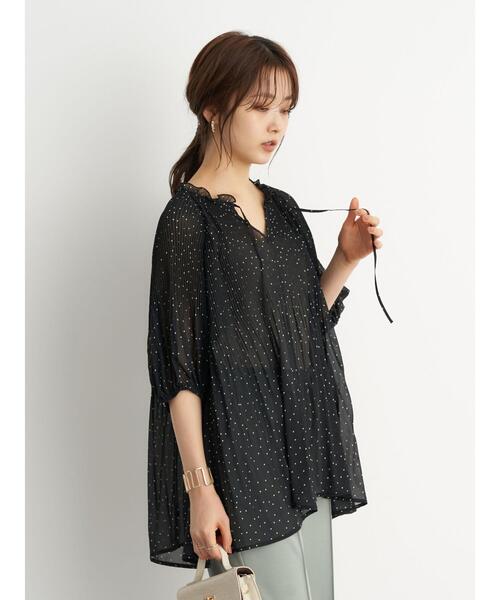 earth music&ecology(アースミュージックアンドエコロジー)の「シフォンプリーツ2wayブラウス *(シャツ/ブラウス・レディース・ブラック/アイボリー/ミント/ドット/ライトベージュ/ブラック系その他5・FREE)」の12枚目の写真