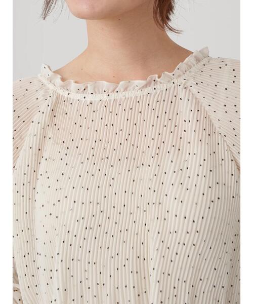 earth music&ecology(アースミュージックアンドエコロジー)の「シフォンプリーツ2wayブラウス *(シャツ/ブラウス・レディース・ブラック/アイボリー/ミント/ドット/ライトベージュ/ブラック系その他5・FREE)」の18枚目の写真