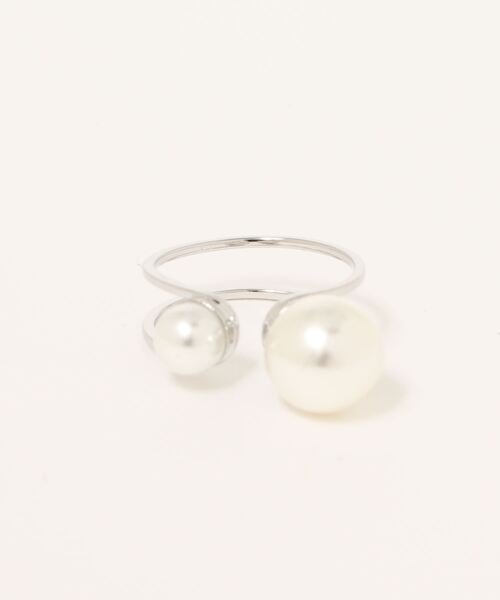 Three Four Time（ｽﾘｰﾌｫｰﾀｲﾑ）の「ツインパールリング　FREE（リング・レディース・シルバー/ゴールド・FREE）」の5枚目の写真