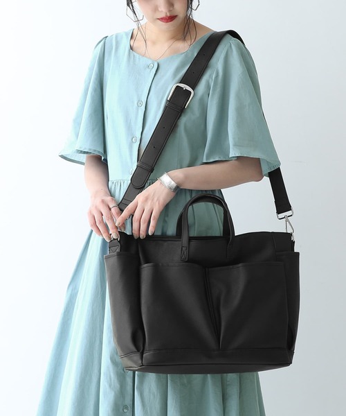 osharewalker（オシャレウォーカー）の「【廃盤】『大容量2wayデザインバッグ』（トートバッグ・レディース・アイボリー/ブラック/キャメル・FREE）」の9枚目の写真