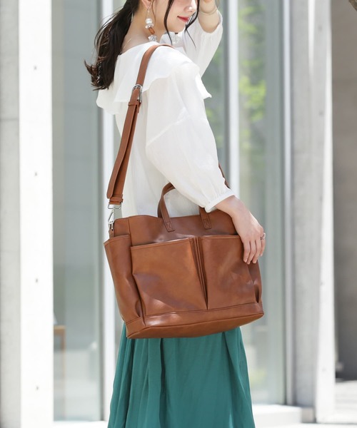 osharewalker（オシャレウォーカー）の「【廃盤】『大容量2wayデザインバッグ』（トートバッグ・レディース・アイボリー/ブラック/キャメル・FREE）」の17枚目の写真