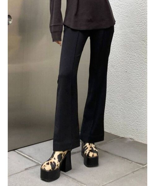 EMODA（エモダ）の「フロントタックフレアパンツ（その他パンツ・レディース・ブラック/オレンジ/グリーン/その他・SMALL/MEDIUM）」の2枚目の写真