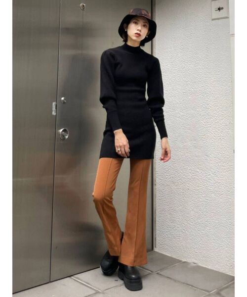 EMODA（エモダ）の「フロントタックフレアパンツ（その他パンツ・レディース・ブラック/オレンジ/グリーン/その他・SMALL/MEDIUM）」の7枚目の写真