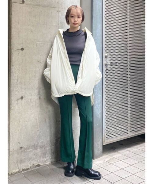 EMODA（エモダ）の「フロントタックフレアパンツ（その他パンツ・レディース・ブラック/オレンジ/グリーン/その他・SMALL/MEDIUM）」の14枚目の写真