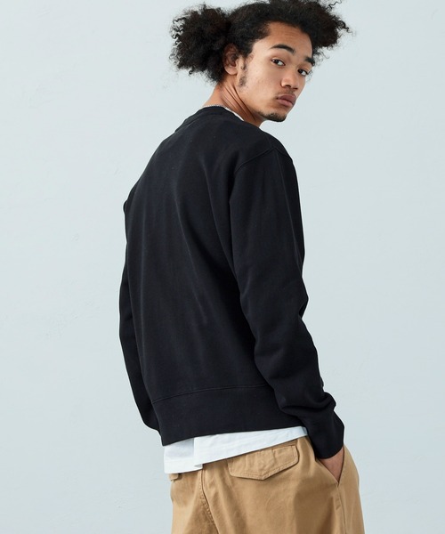 Alpha Industries（アルファインダストリーズ）の「ブランドロゴ クルーネックスウェット　無地/カモ柄（スウェット・メンズ・ブラック/ブラック系その他/ブラック系その他2/ヘザーグレー/グレイッシュベージュ/ブルー系その他/グレイッシュブルー・LARGE/X-LARGE/MEDIUM）」の9枚目の写真