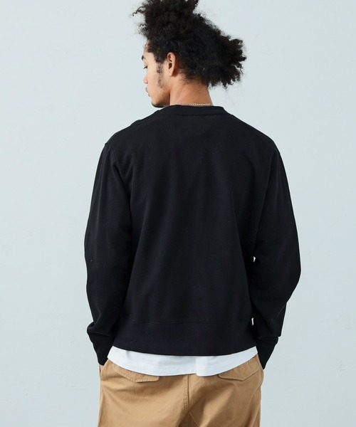 Alpha Industries（アルファインダストリーズ）の「ブランドロゴ クルーネックスウェット　無地/カモ柄（スウェット・メンズ・ブラック/ブラック系その他/ブラック系その他2/ヘザーグレー/グレイッシュベージュ/ブルー系その他/グレイッシュブルー・LARGE/X-LARGE/MEDIUM）」の10枚目の写真