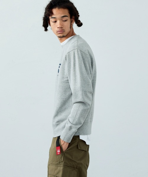 Alpha Industries（アルファインダストリーズ）の「ブランドロゴ クルーネックスウェット　無地/カモ柄（スウェット・メンズ・ブラック/ブラック系その他/ブラック系その他2/ヘザーグレー/グレイッシュベージュ/ブルー系その他/グレイッシュブルー・LARGE/X-LARGE/MEDIUM）」の21枚目の写真