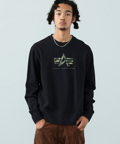 Alpha Industries（アルファインダストリーズ）の「ブランドロゴ クルーネックスウェット　無地/カモ柄（スウェット・メンズ・ブラック/ブラック系その他/ブラック系その他2/ヘザーグレー/グレイッシュベージュ/ブルー系その他/グレイッシュブルー・LARGE/X-LARGE/MEDIUM）」の12枚目の写真