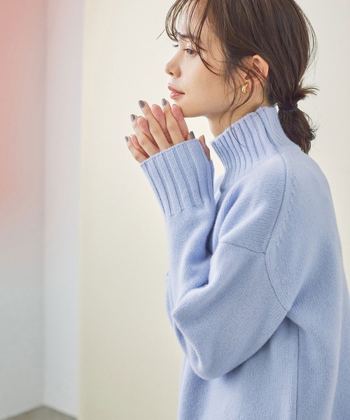 ROPE'(ロペ)の「【一部WEB限定】タスマニアウールボトルネックタイトプルオーバーニット(ニット/セーター・レディース・チャコールグレー/ホワイト/ベージュ/ライトグリーン/カーキ/サックスブルー/ラベンダー・38)」の6枚目の写真