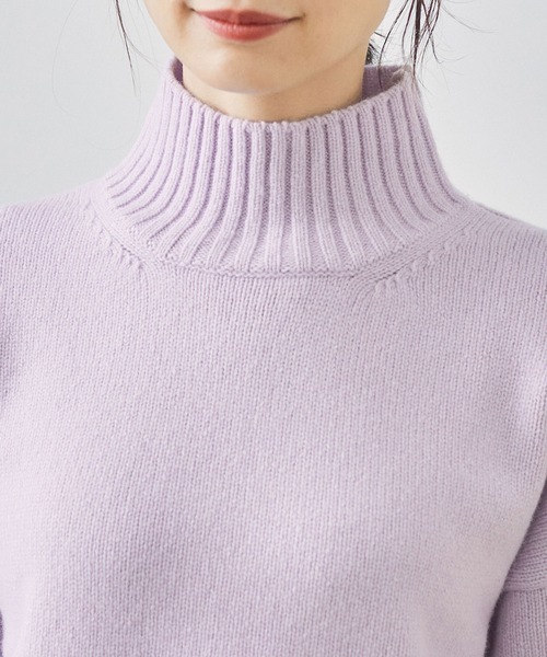 ROPE'(ロペ)の「【一部WEB限定】タスマニアウールボトルネックタイトプルオーバーニット(ニット/セーター・レディース・チャコールグレー/ホワイト/ベージュ/ライトグリーン/カーキ/サックスブルー/ラベンダー・38)」の15枚目の写真