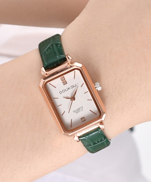 TABI PAL（タビパル）の「PUレザー　レディース　リストウオッチ（アナログ腕時計・レディース・E/B/D/A/C・FREE）」の2枚目の写真