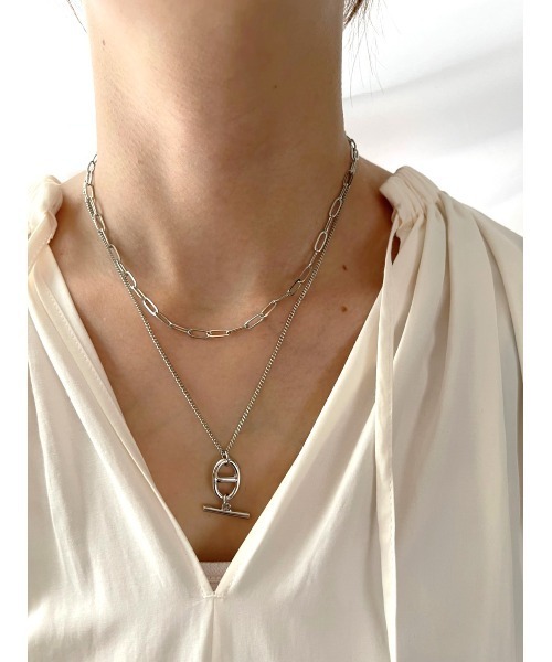 ネックレス 革ひも ゴールドチャーム付き Leather Necklace
