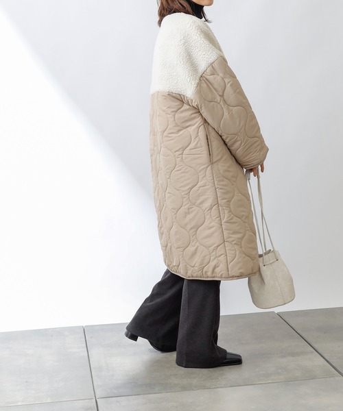 COLONY 2139(コロニートゥーワンスリーナイン)の「ボア×キルトノーカラーロングコート(ノーカラーコート・レディース・ブラック/カーキ/グレイッシュベージュ・FREE)」の11枚目の写真