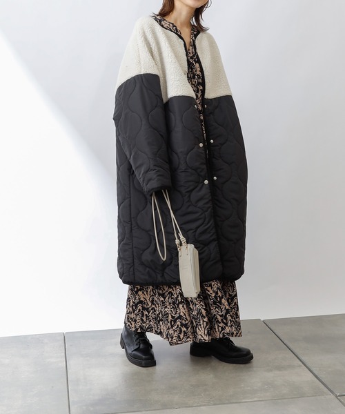 COLONY 2139(コロニートゥーワンスリーナイン)の「ボア×キルトノーカラーロングコート(ノーカラーコート・レディース・ブラック/カーキ/グレイッシュベージュ・FREE)」の6枚目の写真