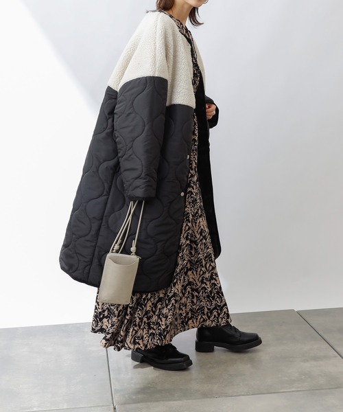 COLONY 2139(コロニートゥーワンスリーナイン)の「ボア×キルトノーカラーロングコート(ノーカラーコート・レディース・ブラック/カーキ/グレイッシュベージュ・FREE)」の7枚目の写真