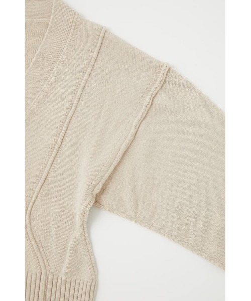 MOUSSY(マウジー)の「FITTED LINE V/N カーディガン(カーディガン/ボレロ・レディース・オレンジ/ライトベージュ/ダークネイビー・FREE)」の7枚目の写真