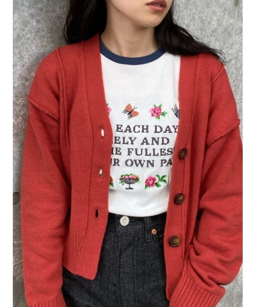 MOUSSY(マウジー)の「FITTED LINE V/N カーディガン(カーディガン/ボレロ・レディース・オレンジ/ライトベージュ/ダークネイビー・FREE)」の21枚目の写真