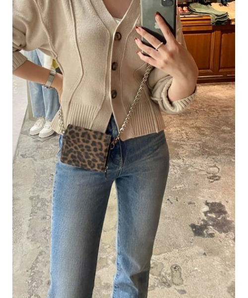 MOUSSY(マウジー)の「FITTED LINE V/N カーディガン(カーディガン/ボレロ・レディース・オレンジ/ライトベージュ/ダークネイビー・FREE)」の19枚目の写真