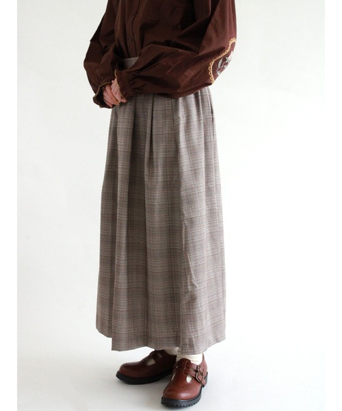 ehka sopo（エヘカソポ）の「グレンチェックギャザースカート（スカート・レディース・ベージュ/ブラウン/グレー・ﾌﾘ-）」の2枚目の写真